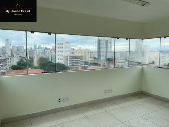Imóvel Comercial à Venda, 44 m² em Cambuci - São Paulo