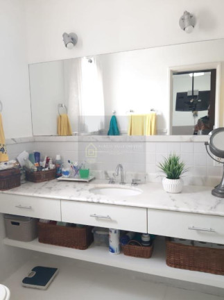 Imagem Casa com 3 Quartos à Venda, 150 m² em Tamboré - Santana De Parnaíba Imagem Casa com 3 Quartos à Venda, 150 m² em Tamboré - Santana De Parnaíba