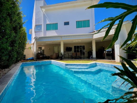 Sobrado com 4 Quartos à Venda, 334 m² em Jardins Atenas - Goiânia