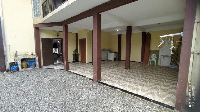 Imagem Sobrado com 4 Quartos para Temporada, 350 m² em Balneário Mariluz - Itapoá Imagem Sobrado com 4 Quartos para Temporada, 350 m² em Balneário Mariluz - Itapoá