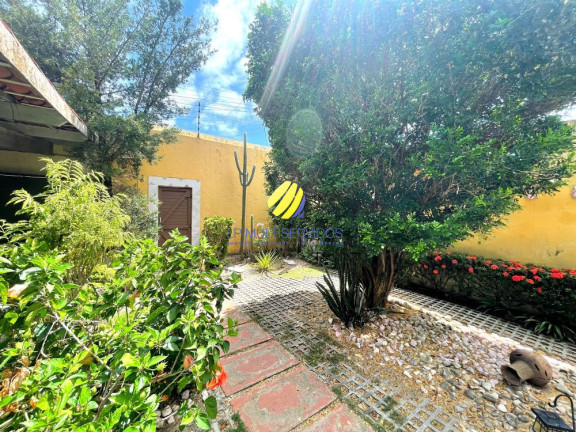 Casa com 4 Quartos à Venda, 200 m² em Edson Queiroz - Fortaleza