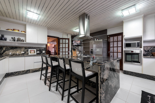 Imagem Casa com 5 Quartos à Venda, 1 m² em Jardim Manancial - Campos Do Jordão Imagem Casa com 5 Quartos à Venda, 1 m² em Jardim Manancial - Campos Do Jordão
