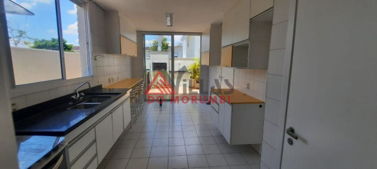 Imagem Sobrado com 3 Quartos à Venda, 300 m² em Vila Suzana - São Paulo Imagem Sobrado com 3 Quartos à Venda, 300 m² em Vila Suzana - São Paulo