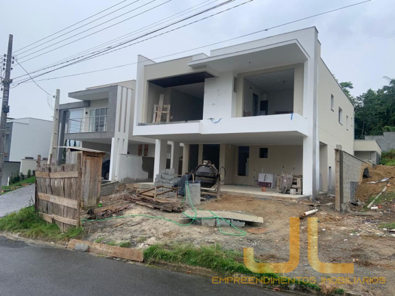 Imagem Casa com 4 Quartos à Venda, 366 m² em Itoupava Central - Blumenau Imagem Casa com 4 Quartos à Venda, 366 m² em Itoupava Central - Blumenau
