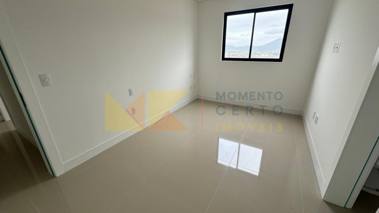 Imagem Apartamento com 3 Quartos à Venda, 138 m² em Meia Praia - Itapema Imagem Apartamento com 3 Quartos à Venda, 138 m² em Meia Praia - Itapema