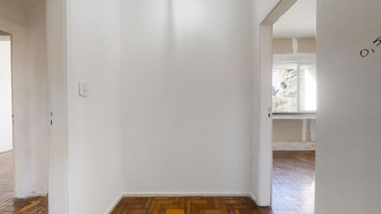 Imagem Imóvel com 3 Quartos à Venda, 97 m² em Laranjeiras - Rio De Janeiro Imagem Imóvel com 3 Quartos à Venda, 97 m² em Laranjeiras - Rio De Janeiro