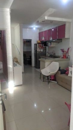 Imagem Sobrado com 2 Quartos à Venda, 75 m² em Caguassu - Sorocaba Imagem Sobrado com 2 Quartos à Venda, 75 m² em Caguassu - Sorocaba