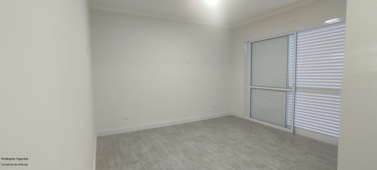 Imagem Sobrado com 4 Quartos à Venda, 215 m² em Residencial Morumbí - Poços De Caldas Imagem Sobrado com 4 Quartos à Venda, 215 m² em Residencial Morumbí - Poços De Caldas