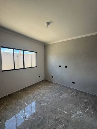 Imagem Casa com 2 Quartos à Venda, 125 m² em Itanhaém Imagem Casa com 2 Quartos à Venda, 125 m² em Itanhaém