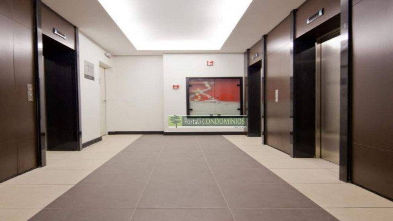 Imagem Sala Comercial à Venda, 327 m² em Centro - Curitiba Imagem Sala Comercial à Venda, 327 m² em Centro - Curitiba