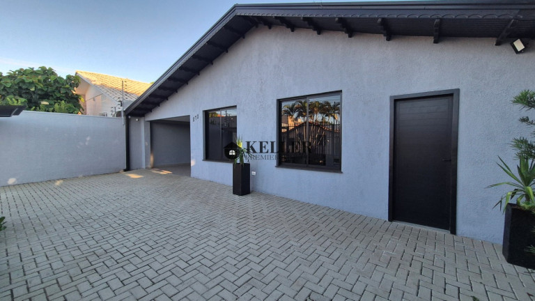 Imagem Casa com 3 Quartos à Venda, 300 m² em Jardim Tarobá - Foz Do Iguaçu