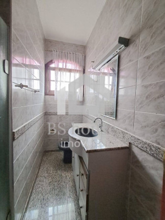 Imagem Sobrado com 3 Quartos à Venda, 304 m² em Santa Maria - Santo André