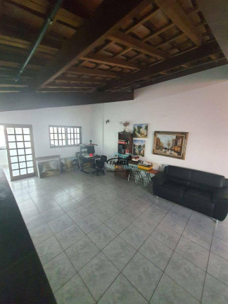 Imagem Sobrado com 3 Quartos à Venda, 257 m² em Além Ponte - Sorocaba