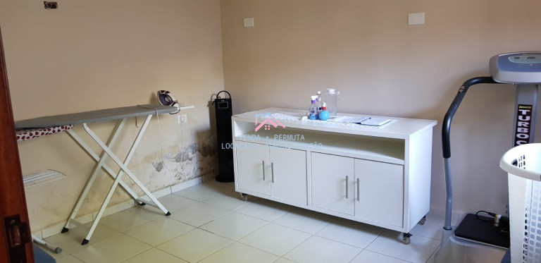 Imagem Sobrado com 4 Quartos à Venda, 320 m² em Centro - Cabreúva Imagem Sobrado com 4 Quartos à Venda, 320 m² em Centro - Cabreúva