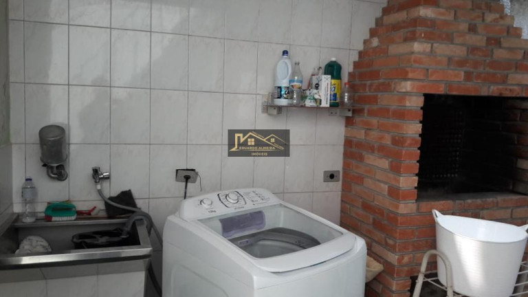 Imagem Sobrado com 5 Quartos à Venda,  em Jardim Emília - Sorocaba