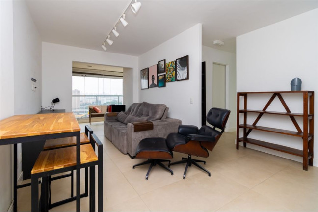 Imóvel com 1 Quarto à Venda,  em Cambuci - São Paulo