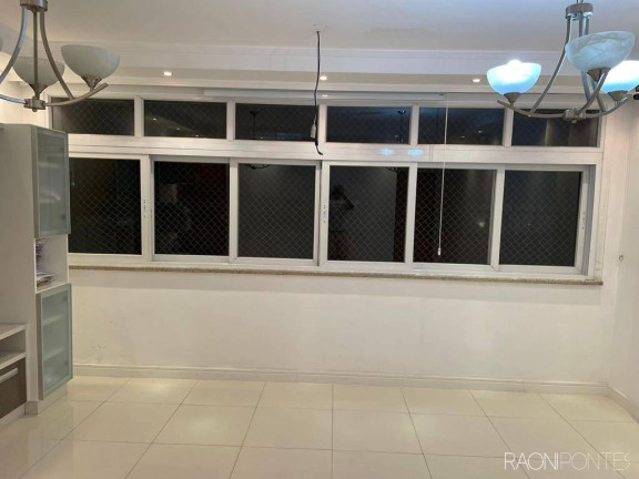 Imagem Apartamento com 3 Quartos à Venda, 110 m² em Icaraí - Niterói Imagem Apartamento com 3 Quartos à Venda, 110 m² em Icaraí - Niterói