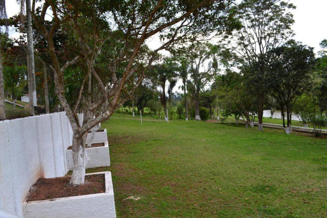 Imagem Chácara com 6 Quartos à Venda, 600 m² em Aralu - Santa Isabel Imagem Chácara com 6 Quartos à Venda, 600 m² em Aralu - Santa Isabel