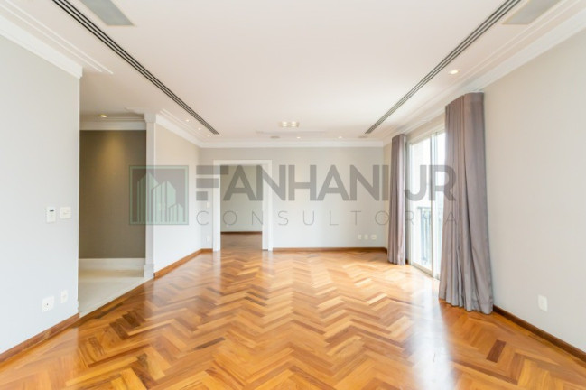 Imagem Imóvel com 4 Quartos à Venda, 271 m² em Itaim Bibi - São Paulo Imagem Imóvel com 4 Quartos à Venda, 271 m² em Itaim Bibi - São Paulo