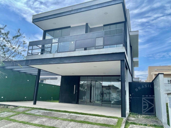 Casa com 3 Quartos à Venda, 310 m² em Piracangaguá - Taubaté