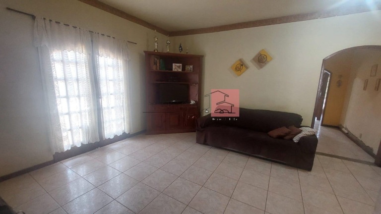 Imagem Casa com 3 Quartos à Venda, 190 m² em Baldeador - Niterói Imagem Casa com 3 Quartos à Venda, 190 m² em Baldeador - Niterói