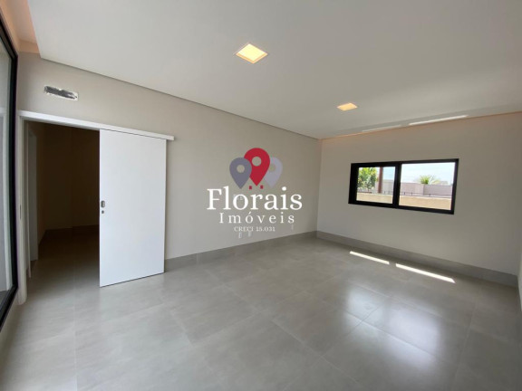 Imagem Casa com 4 Quartos à Venda, 363 m² em Florais Do Valle - Cuiabá Imagem Casa com 4 Quartos à Venda, 363 m² em Florais Do Valle - Cuiabá