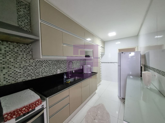 Imagem Apartamento com 3 Quartos à Venda, 180 m² em Pitangueiras - Guarujá