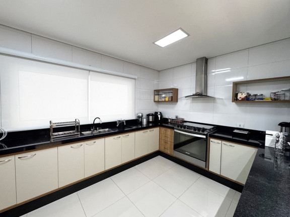 Imagem Sobrado com 3 Quartos à Venda, 300 m² em Aruã - Mogi Das Cruzes Imagem Sobrado com 3 Quartos à Venda, 300 m² em Aruã - Mogi Das Cruzes