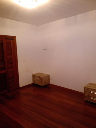 Imagem Sobrado com 3 Quartos à Venda, 180 m² em Parque Continental - Guarulhos Imagem Sobrado com 3 Quartos à Venda, 180 m² em Parque Continental - Guarulhos