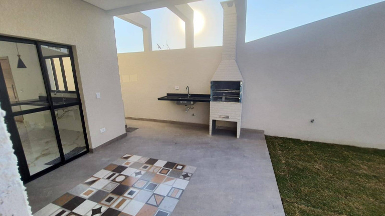 Imagem Casa com 3 Quartos à Venda, 135 m² em Villas Do Jaguari - Santana De Parnaíba Imagem Casa com 3 Quartos à Venda, 135 m² em Villas Do Jaguari - Santana De Parnaíba
