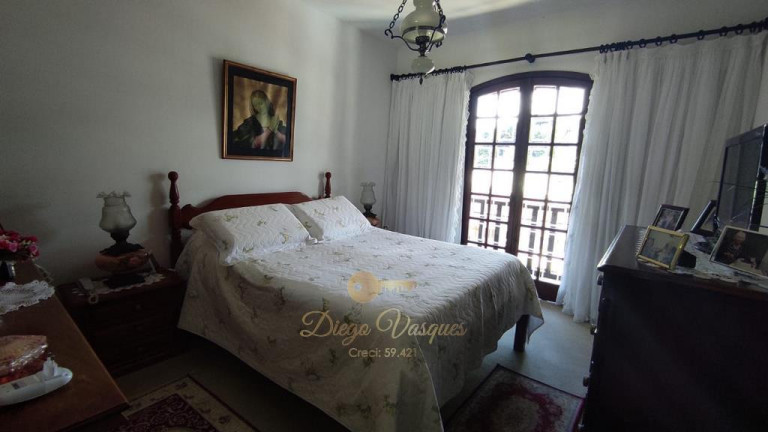 Imagem Casa com 6 Quartos à Venda, 700 m² em Tijuca - Teresópolis Imagem Casa com 6 Quartos à Venda, 700 m² em Tijuca - Teresópolis