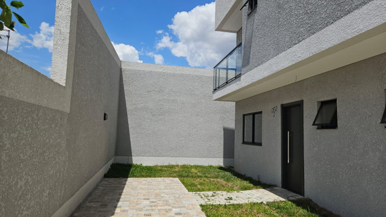 Imagem Casa com 3 Quartos à Venda, 126 m² em Boqueirão - Curitiba Imagem Casa com 3 Quartos à Venda, 126 m² em Boqueirão - Curitiba