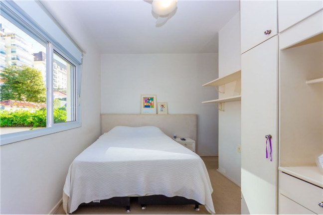 Imagem Casa com 3 Quartos à Venda, em Vila Nova Conceição - São Paulo Imagem Casa com 3 Quartos à Venda, em Vila Nova Conceição - São Paulo