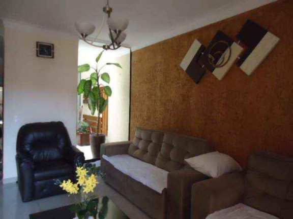 Sobrado com 3 Quartos à Venda, 120 m² em Cidade Líder - São Paulo