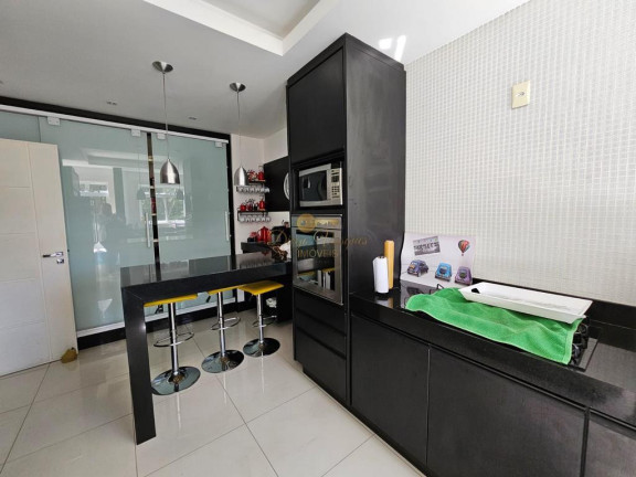 Imagem Casa com 4 Quartos à Venda, 234 m² em Bom Retiro - Teresópolis Imagem Casa com 4 Quartos à Venda, 234 m² em Bom Retiro - Teresópolis