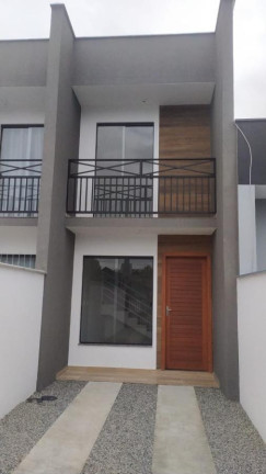 Casa com 2 Quartos à Venda, 59 m² em Paranaguamirim - Joinville