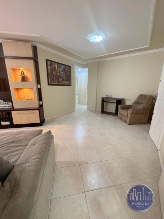 Imagem Apartamento com 3 Quartos à Venda, 119 m² em Centro - Balneário Camboriú Imagem Apartamento com 3 Quartos à Venda, 119 m² em Centro - Balneário Camboriú
