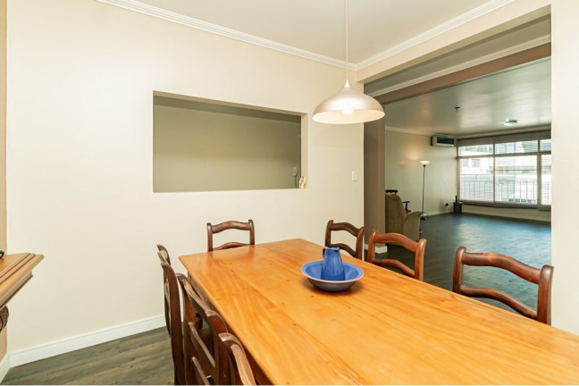 Imagem Apartamento com 3 Quartos à Venda, 145 m² em Moinhos De Vento - Porto Alegre Imagem Apartamento com 3 Quartos à Venda, 145 m² em Moinhos De Vento - Porto Alegre
