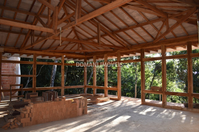 Imagem Casa com 4 Quartos à Venda, 248 m² em Região Do Alto Da Boa Vista - Campos Do Jordão Imagem Casa com 4 Quartos à Venda, 248 m² em Região Do Alto Da Boa Vista - Campos Do Jordão