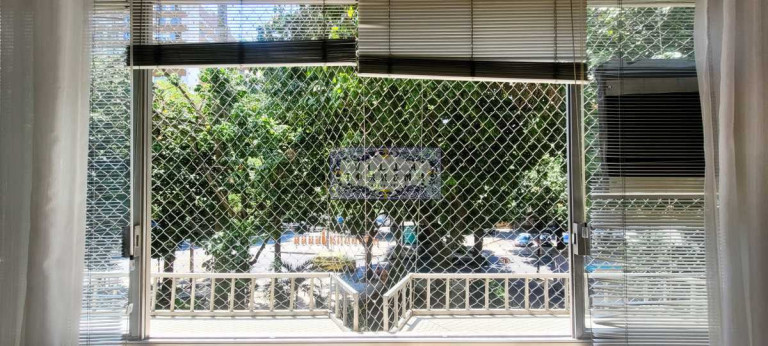 Imagem Apartamento com 3 Quartos à Venda, 90 m² em Humaitá - Rio De Janeiro