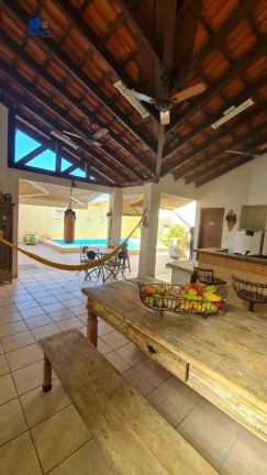 Imagem Casa com 5 Quartos à Venda, 253 m² em Jardim Das Américas - Cuiabá Imagem Casa com 5 Quartos à Venda, 253 m² em Jardim Das Américas - Cuiabá