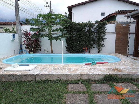 Casa com 3 Quartos para Alugar,  em Massaguaçu - Caraguatatuba