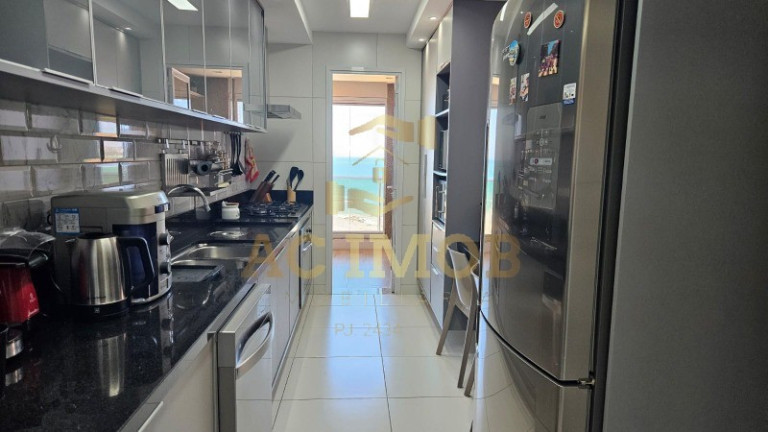 Imagem Imóvel com 4 Quartos à Venda, 140 m² em Pituacu - Salvador