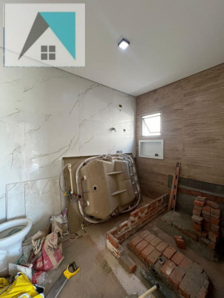 Imagem Casa com 2 Quartos à Venda, 135 m² em Chácara Jaguari (fazendinha) - Santana De Parnaíba