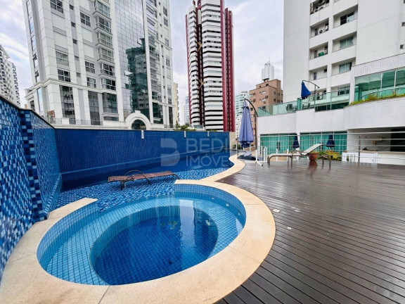 Imagem Apartamento com 3 Quartos à Venda, 159 m² em Centro - Balneário Camboriú Imagem Apartamento com 3 Quartos à Venda, 159 m² em Centro - Balneário Camboriú