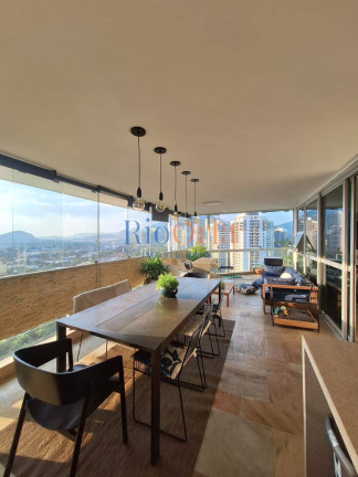 Apartamento com 5 Quartos à Venda, 300 m² em Barra Da Tijuca - Rio De Janeiro