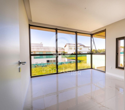 Imagem Casa com 4 Quartos à Venda, 361 m² em Alphaville - Eusébio Imagem Casa com 4 Quartos à Venda, 361 m² em Alphaville - Eusébio