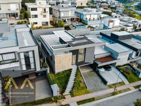 Imagem Casa com 3 Quartos para Alugar, 264 m² em Alphaville - Santana De Parnaíba