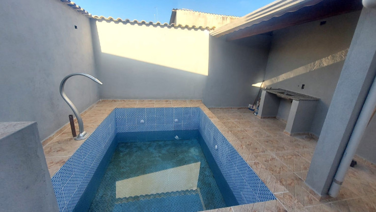 Imagem Casa com 2 Quartos à Venda, 130 m² em Balneário Califórnia - Itanhaém