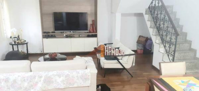 Imagem Sobrado com 3 Quartos à Venda, 214 m² em Penha De França - São Paulo Imagem Sobrado com 3 Quartos à Venda, 214 m² em Penha De França - São Paulo